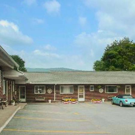 Judys Motel Бедфорд Екстер'єр фото